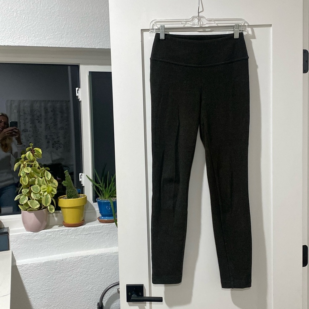 Theory winter weight stretch pull on pants - dark brown